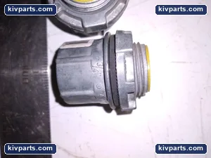 LIQUID TITE CONDUITE FITTING CONTROL CABINET CABLE PASS THRU 3/4" .... LOT OF 2 – actual item, photo 2 of 4