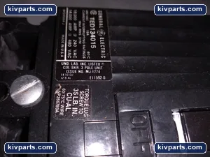 General Electric TED134015 Circuit Breaker – actual item, photo 4 of 9
