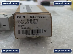 Cutler-Hammer 10250T71 1 LONC Series D2 Push Button – actual item, photo 2 of 7