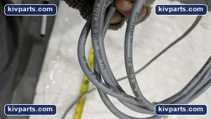 2517 E54661-02 AWM Cables – actual item, photo 12 of 13