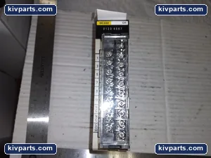 Omron C200H-OD21A PLC – actual item, photo 3 of 4