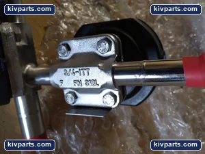 ITT 75-F-428-X20-P1 Dual Valve – actual item, photo 2 of 4