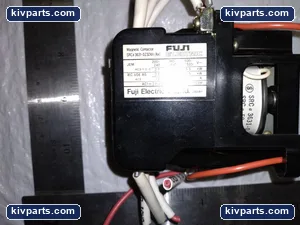 Fuji Electric SRCA3631-0Z324A Magnetic Contactor – actual item, photo 2 of 6