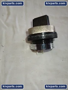5CV-033-000 Manually Operated Valve – actual item, photo 3 of 7