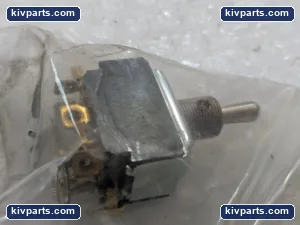 Cutler-Hammer 7568K2 Toggle Switch – actual item, photo 4 of 5