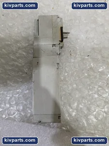 SMC VQZ3151-3YZ Solenoid Valve – actual item, photo 3 of 7