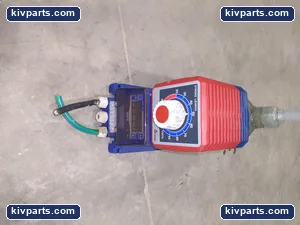 Iwaki EHE55E1-VCV Metering Pump – actual item, photo 4 of 5