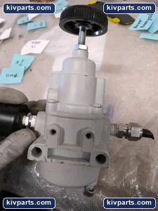 Marsh T50960-067-043 Precision Air Regulator – actual item, photo 5 of 8