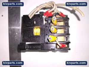 Hitachi K15N-EPB AC Maagnetic Contactor – actual item, photo 2 of 4