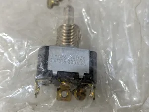 Eaton Duty Metal Lever Toggle Switch
