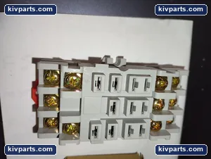 Square D 8501NR82 Relay Socket – actual item, photo 3 of 6