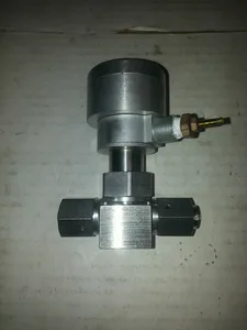 Nupro SS-4BK-V51-1C Steel Semiconductor Gas Panel