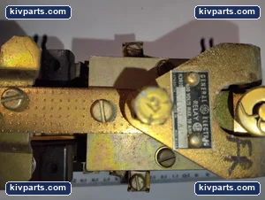 C100 General Elecric Delay Relay – actual item, photo 4 of 6
