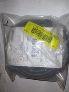 Omron E2E-X10E2 Switch