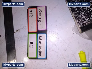 Thomas & Betts 10109 Lugs – actual item, photo 3 of 3