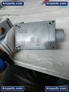 Allen-Bradley 800H-1HZ4R Bulletin Pushbutton Enclosure – actual item, photo 6 of 10