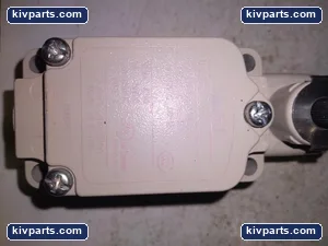 1LS10-J Corporation – actual item, photo 2 of 5