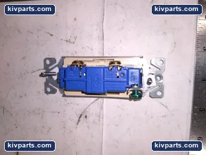 Eaton 7501V-SP Decorator Switch – actual item, photo 2 of 5