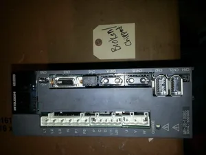 Mitsubishi MR-J3-100BS AC Servo Amplifier Drive