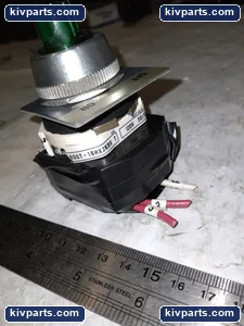Allen-Bradley 800T-16HX2KB6 Pushbutton – actual item, photo 2 of 5