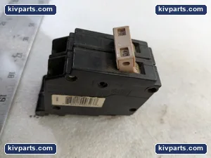 Cutler-Hammer CH240R Circuit Breaker – actual item, photo 3 of 13