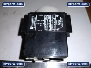 Telemecanique LA2-D22A65 Time Dlay Module – actual item, photo 2 of 5