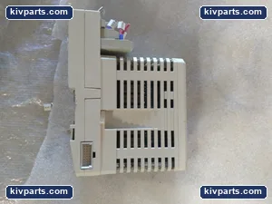 ABB DI820 8 Channel Digital Input Module – actual item, photo 5 of 7