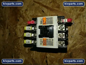 Fuji Electric SC-4-0 Magnetic Contactor – actual item, photo 2 of 3