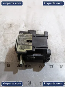 Fuji Electric NK88T407 SC-03 SC11AA Magnetic Contactor – actual item, photo 6 of 9