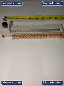 SMC VV3Q11-ULB950111 Pneumatic Component – actual item, photo 3 of 4