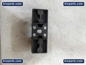 Bussmann R25030-1PR Fuse Block Holder – actual item, photo 9 of 10