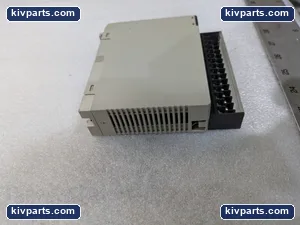 Omron C200H-DA003 PLC Module – actual item, photo 2 of 8