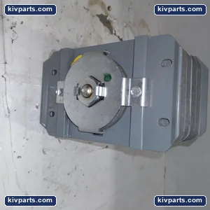 Square D ACF38EC II Busway End Closure Enclosure – actual item, photo 4 of 6