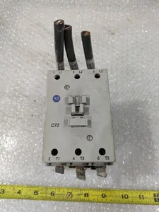 Allen-Bradley 100-C72D *00 IEC Contactor