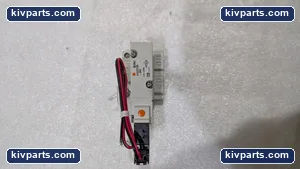 SMC VQZ235-5M Solenoid Valve – actual item, photo 2 of 8