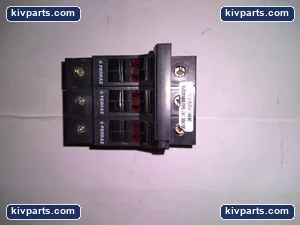Ferraz Shawmut C081077 Terminal Block – actual item, photo 2 of 3