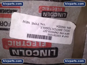 Lincoln Electric DMY635-227 Switch-Toggle – actual item, photo 2 of 3