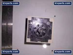 Omron H3CR Timer – actual item, photo 2 of 6