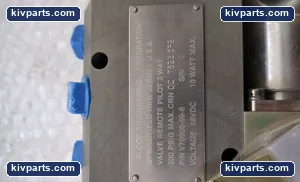 Valcor Engineering V7O900-99-8 Pilot Solenoid Valve – actual item, photo 2 of 5