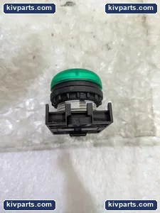 US05 66199173 Green Push Button – actual item, photo 5 of 8