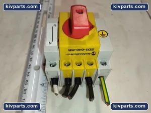 SD1-040-RR Technoelectric Disconnect Switch – actual item, photo 4 of 7