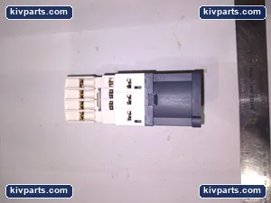 Telemecanique LADN22 Auxiliary Contact – actual item, photo 5 of 7