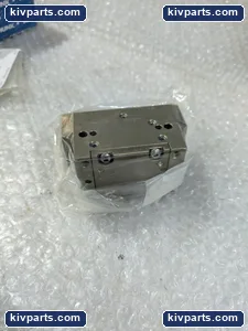 Schunk 370151 Air Cylinder – actual item, photo 6 of 7
