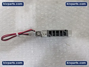 SMC SY5140-5LZ 5 Port Solenoid Valve – actual item, photo 4 of 5