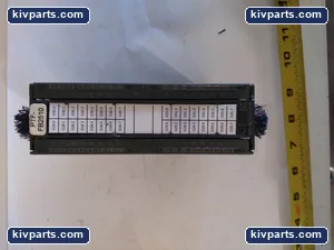 Siemens 6ES7322-1BL00-0AA0 SM322 Digital Output Module – actual item, photo 3 of 4