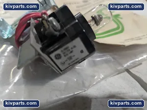 General Electric CR305X350B 55-200097 Ac/dc NE45 Lamp – actual item, photo 2 of 5