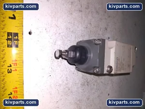 Omron D4A-1111N Switch – actual item, photo 5 of 6