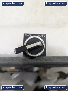 Cutler-Hammer HT8A Series C1 Contact Block – actual item, photo 3 of 5