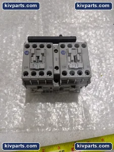 Allen-Bradley 100-C09E Reversing Interlock Aux Block – actual item, photo 5 of 6