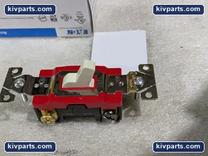 Eaton AH1223LA Toggle Switch – actual item, photo 2 of 7